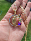 Virgen de guadalupe con mariposa